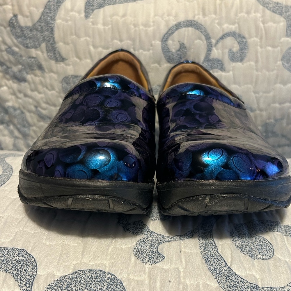 Nurse Mates Pillowtop Footwear - Picture 4 of 10